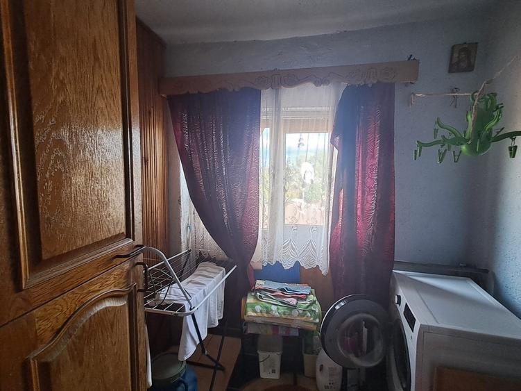 Apartament 4 camere Zona Primarie - Romarta - etaj 4/4 - 87 mp - 17