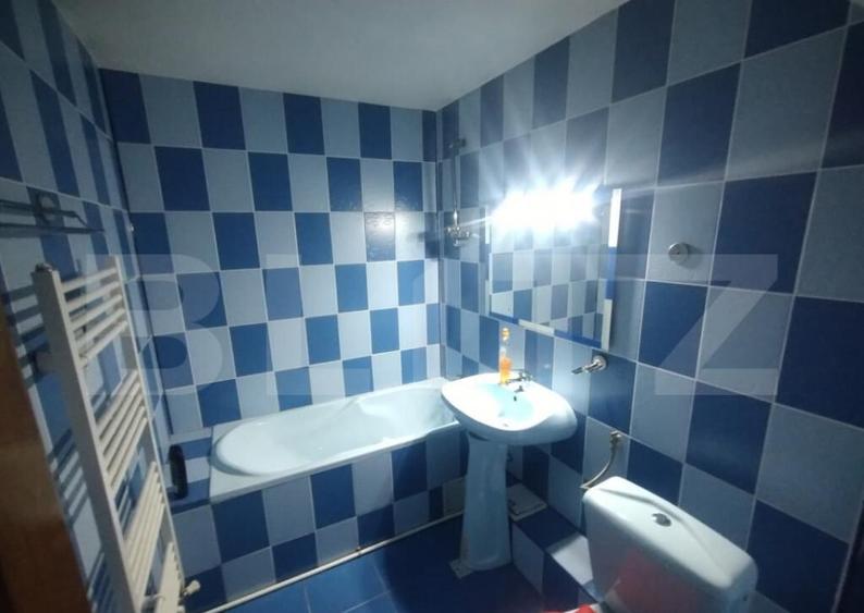 Apartament 2 camere,49 mp,decomandat,oras Nasaud,zona centra - 4