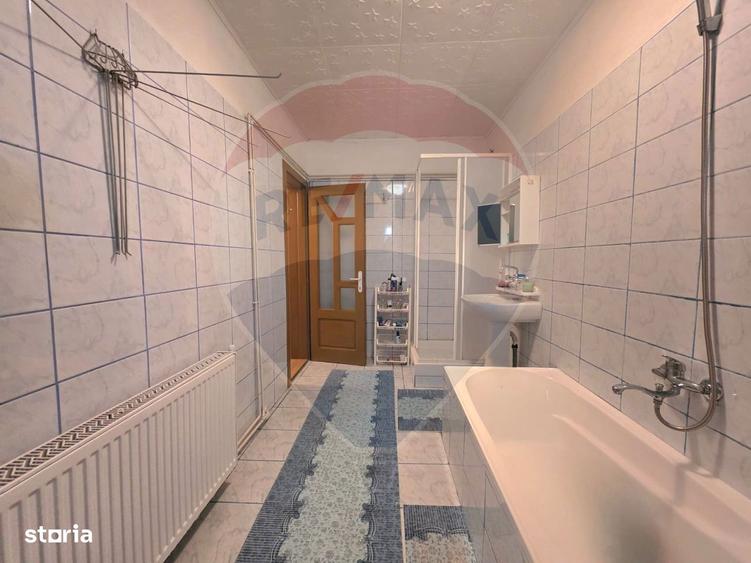 Casa pe strada Prefect Vasile Molovan- Tarnaveni - 17