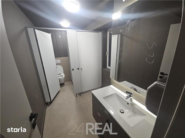 Spațiu comercial, de 469 mp, în Calea Victoriei
