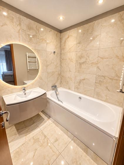 Apartament cu 3 camere decomandat în Herăstrău