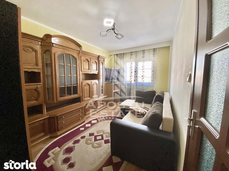 Apartament cu 3 camere, mobilat în Circumvalațiunii