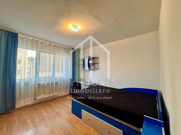 Apartament cu 3 camere decomandat în Vasile Aaron