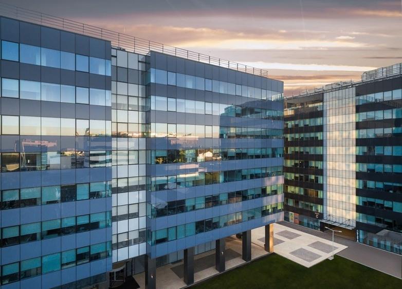 Spațiu de birou tip open-plan pentru 10 persoane în Regus Hermes - 2