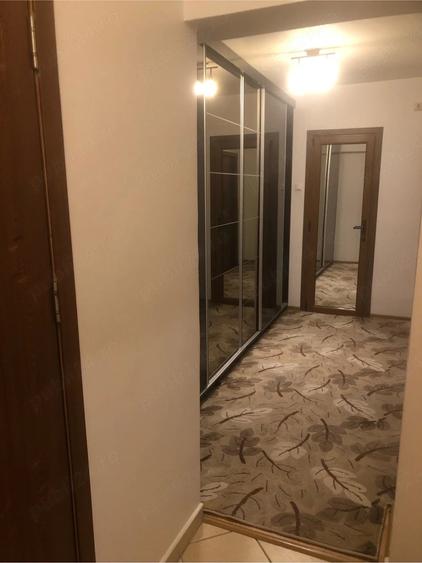 Apartament cu 3 camere decomandat în Păcurari