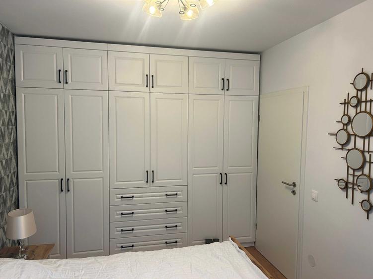 Apartament cu 2 camere semidecomandat în Chinteni