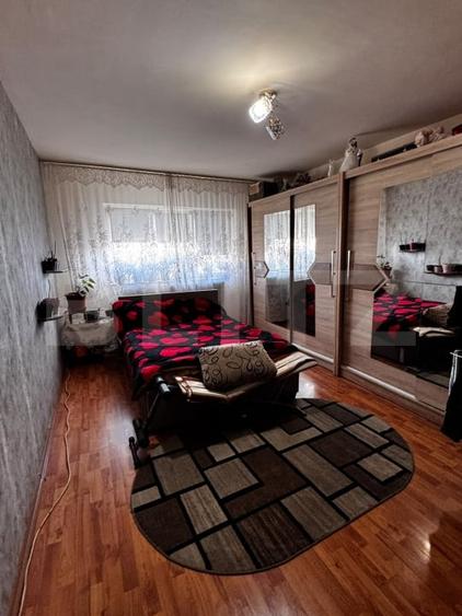 Apartament cu 2 camere decomandat, mobilat în Câmpia Turzii