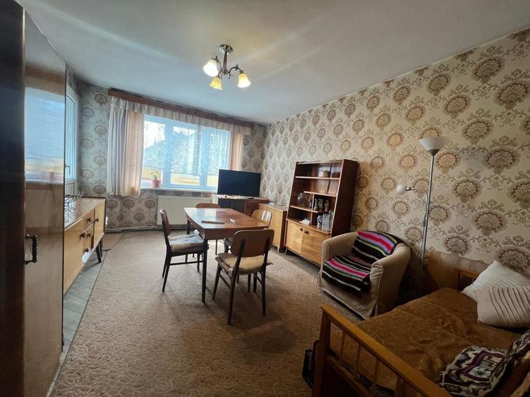 Apartament cu 2 camere decomandat în Vasile Aaron