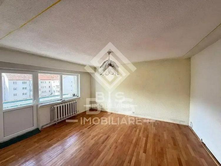 Apartament 3 camere str. Constantin Roman Vivu - 2