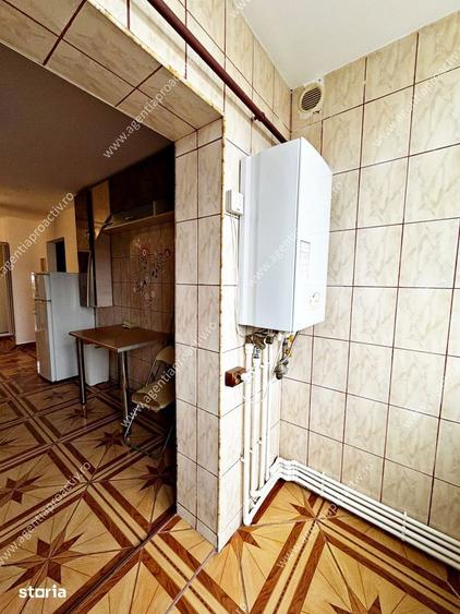 Apartament cu 2 camere decomandat, situat in cartierul Mazepa 2. - 2