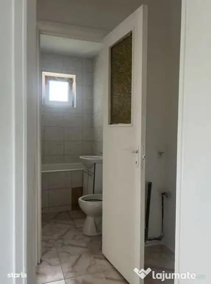 Apartament 2 camere, decomandat - zona Centrul Civic - 2