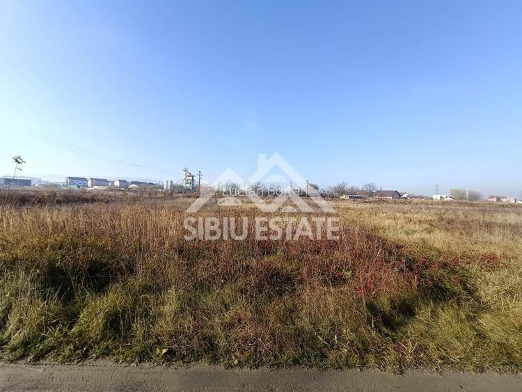 Teren intravilan arabil de vanzare – Sibiu, Strada Henry Coanda