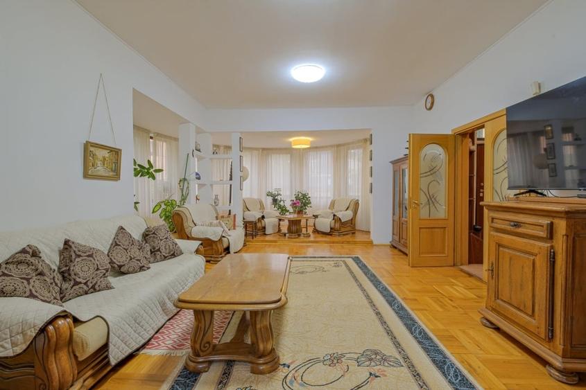 Vila Iancu Nicolae – între Grădina Zoo și Jolie Ville | Liniște, spațiu și confo - 2