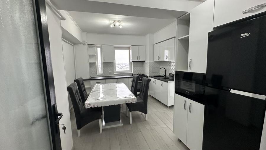 Apartament mondern (+garaj) - 3 camere decomandate, etajul 6/8 - 1