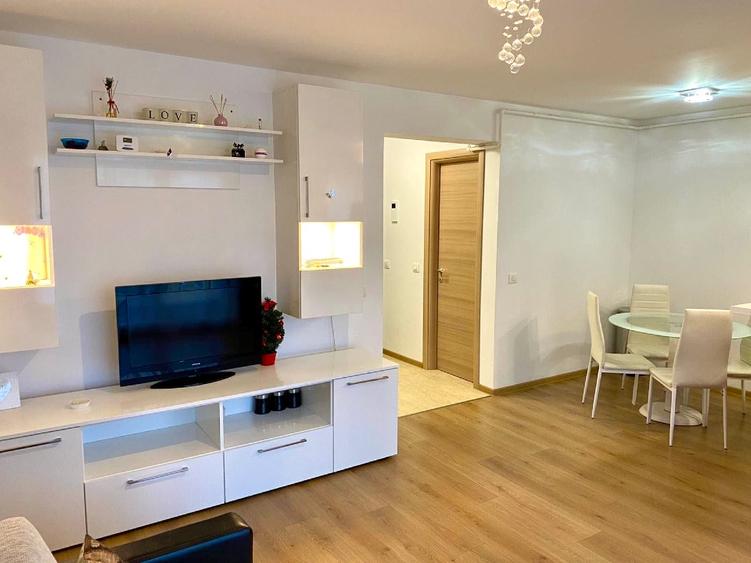 2 camere zona Coresi Proprietar  - 12