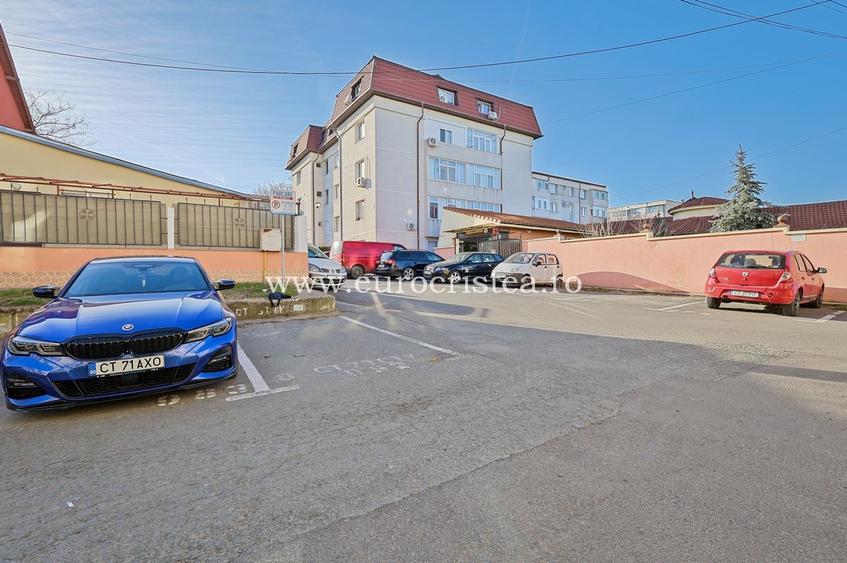 Garsonieră de vânzare în Mangalia, doar 450m până la Mare - 1