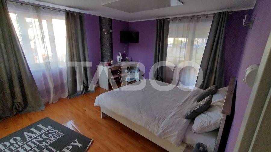 Casa de inchiriat cu 4 nivele avand etajele in regim hotelier Strand - 11