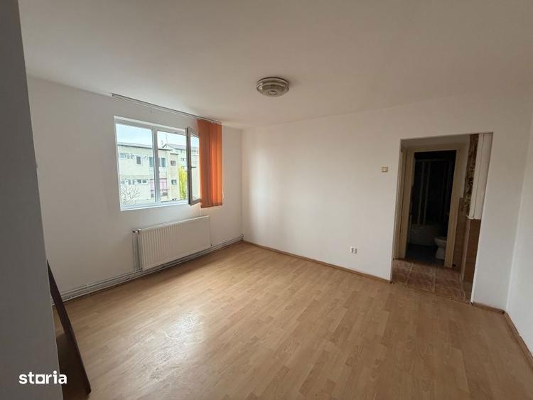 Apartament 2 camere,33 mp-zona Dallas - 2