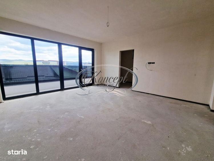 Casa exclusivista cu terasa si vedere panoramica - 10