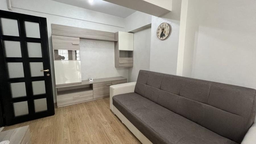 Apartament cu 2 camere - zona Copou - Royal Town - 3