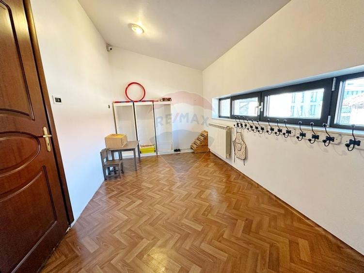 Inchiriere Vila Erou Iancu Nicolae | 884mp total | Piscina interioara - 26