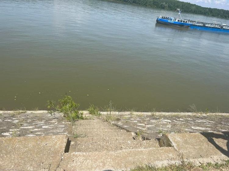 Proprietar, închiriez teren intravilan în Orașul Cernavodă, IN PORT - 7