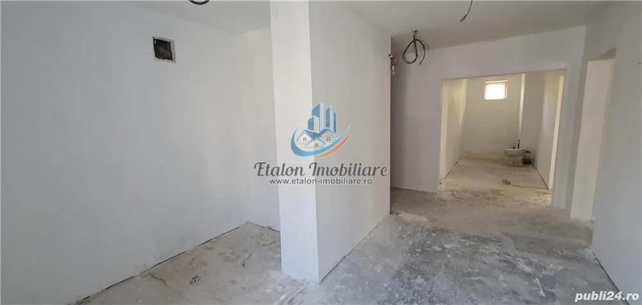 Apartament 3 camere, parter, Calea Romanului - 3