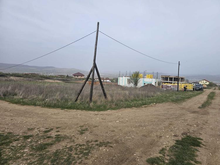 Teren intravilan Alba Iulia 689 mp, zona Platou Schit - 1