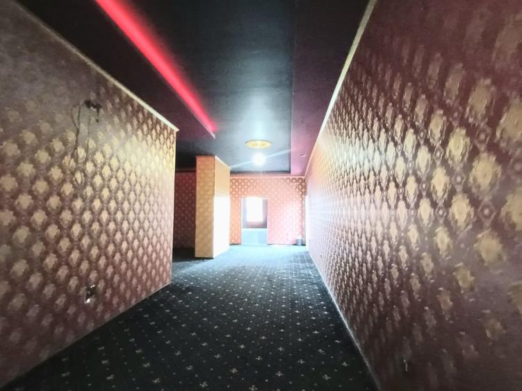 Spatiu comercial pe colt cu doua vitrine mari - Lipovei - 2