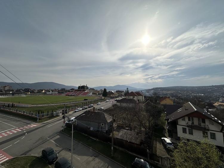 Apartament cu o camera de inchiriat - 1