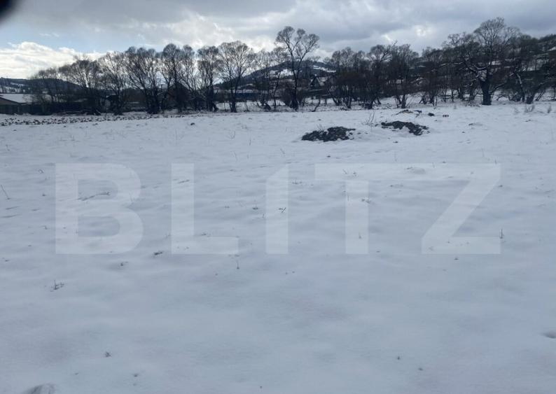 Teren intravilan de vanzare, 4000 mp, zona Vatra Dornei - St - 1