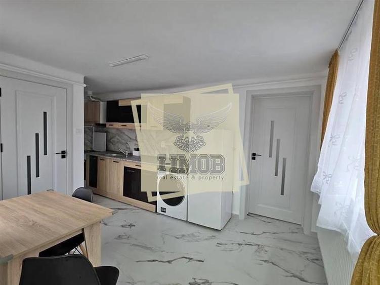 Garsoniera la curte in cartierul Strand - 7