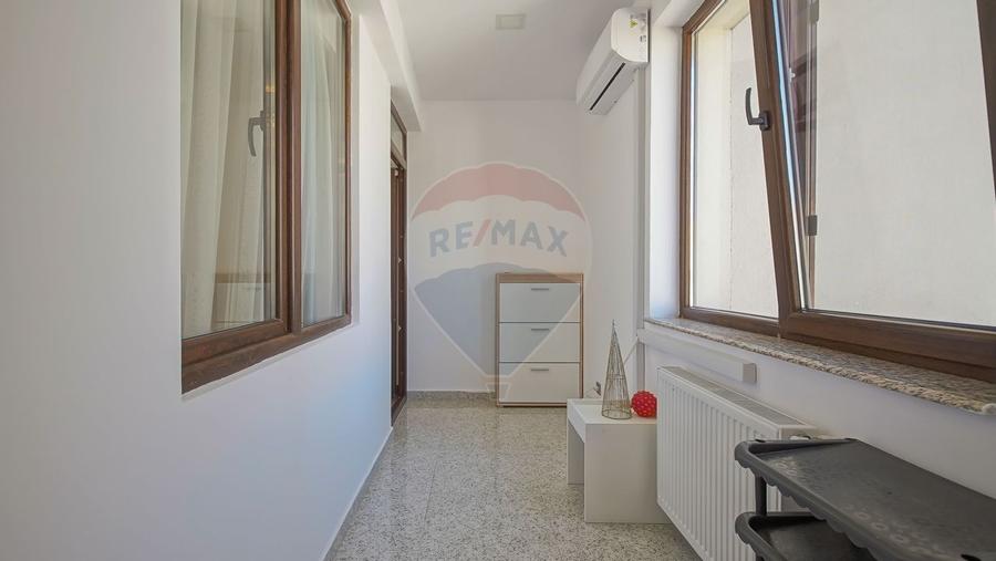 Apartament spatios de inchiriat - 3 camere Isaran - 16