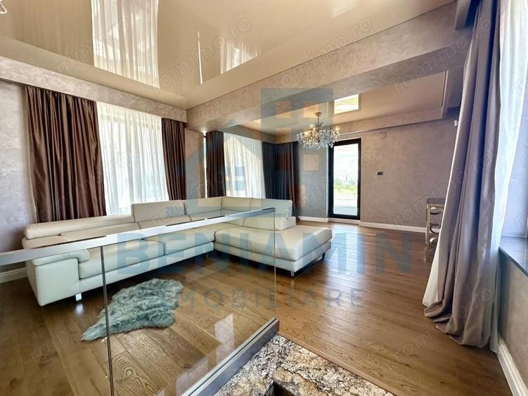 Casă cu 1 camere cu Teren 590 Mp în Calea București