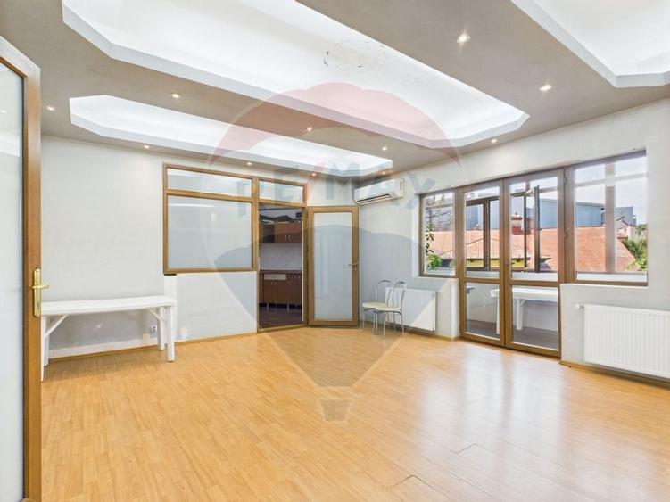 Inchiriere spatiu ideal pentru firma - 5 camere, zona Ferdinand - 4