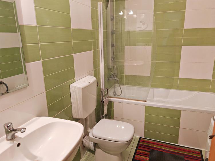 Apartament 2 camere liber la vanzare intrare Racadau - 11