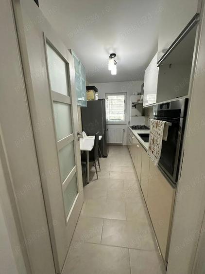 Apartament de vanzare, 2 camere, decomandat, 58mp, 2 locuri de parcare - 1