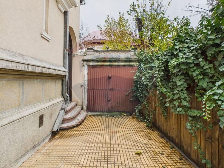 Vila interbelica cu personalitate - 33