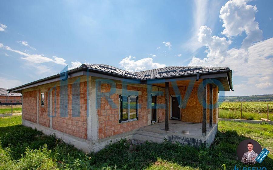 Casa/Vila noua de vanzare in Lilieci, Bacau - 1