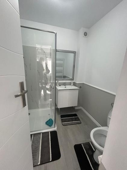 Vilă Impunătoare de Vânzare în Bușteni - Ideală pentru Investiție - 18