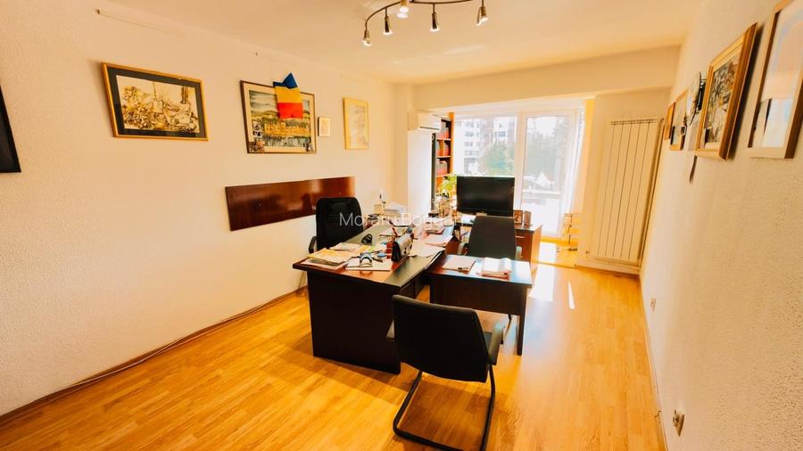 Apartament 3 camere de vanzare in Mazepa 2