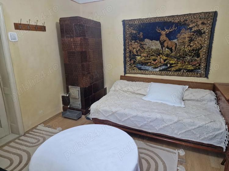 Casa de vanzare cu teren generos 910 mp Tulcea, zona Big 23 August - 9