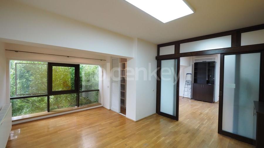 Vedere panoramica! Duplex cu 6 camere pe strada linistita, 350mp - 12