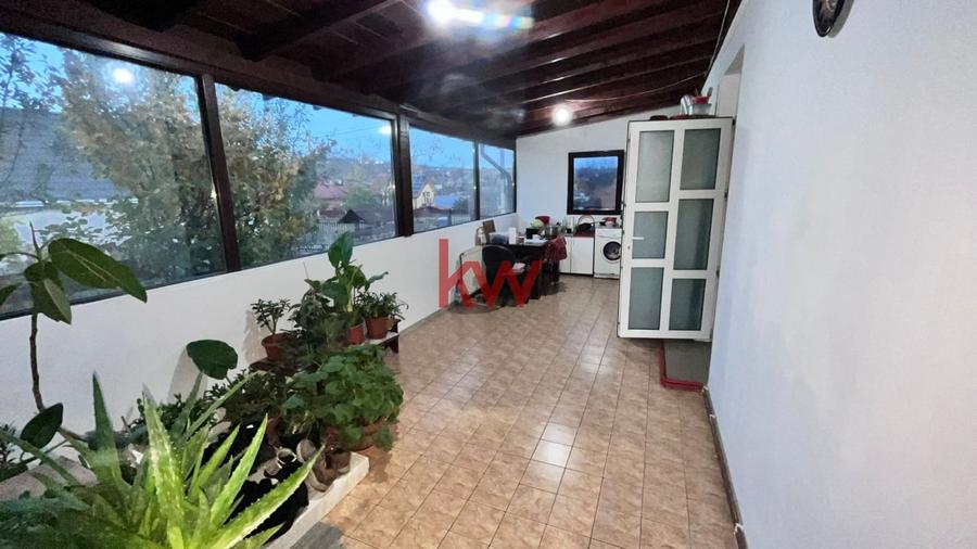 Apartament in vila, pe 2 nivele, cu teren, in Bucium! - 3