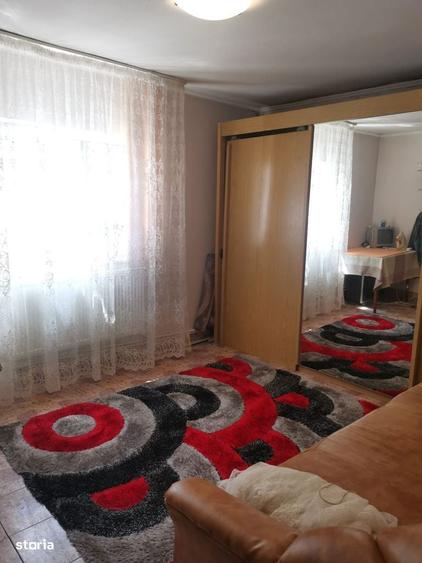 Casa compusa din 2 apartamente, Trivale, teren 450 mp - 2