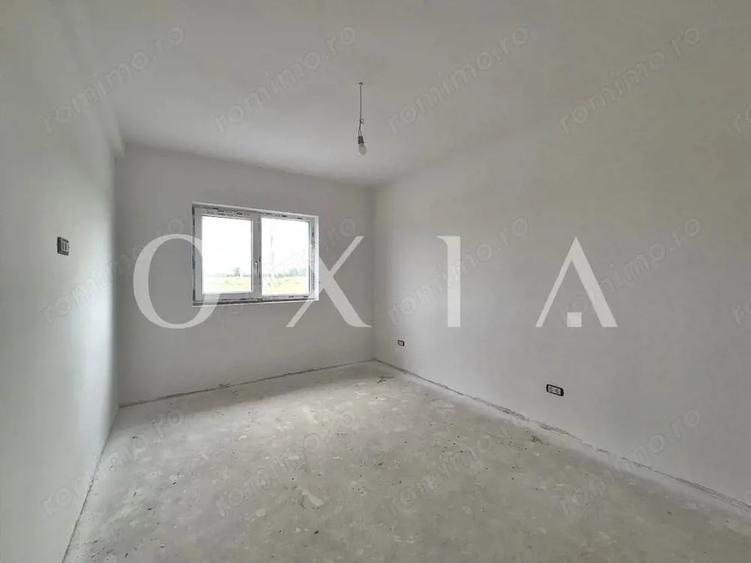 AX1046 Giroc, Zona Esso, 1/2 Duplex Cu 5 Camere - 7