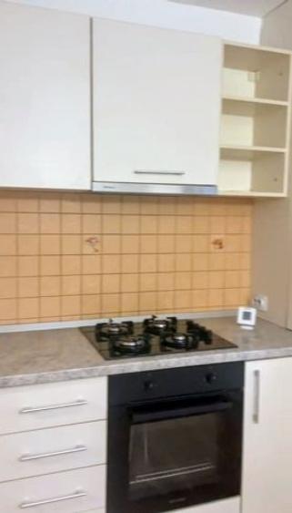 Pârâului - 3 camere - NEMOBILAT - 2 balcoane - 2 grupuri sanitare - 9