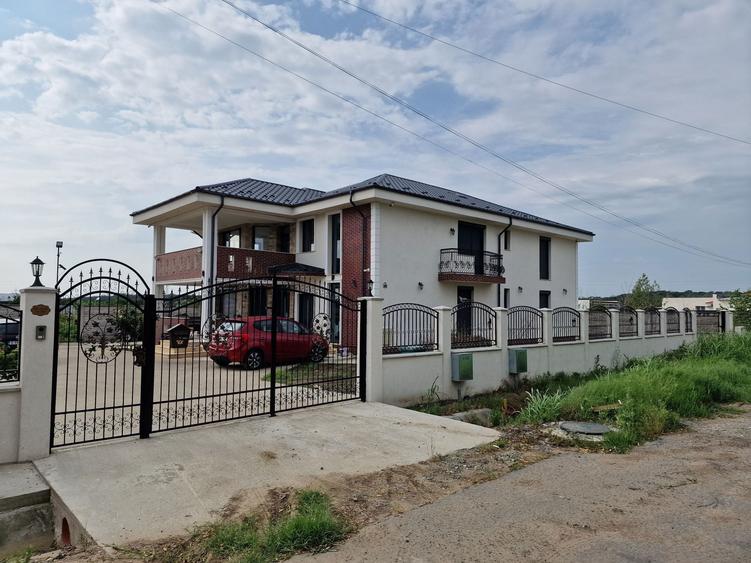 Etaj casa nou-5 camere, 180m2, gradina-buda cornetu 5. Etaj casa rece - 7