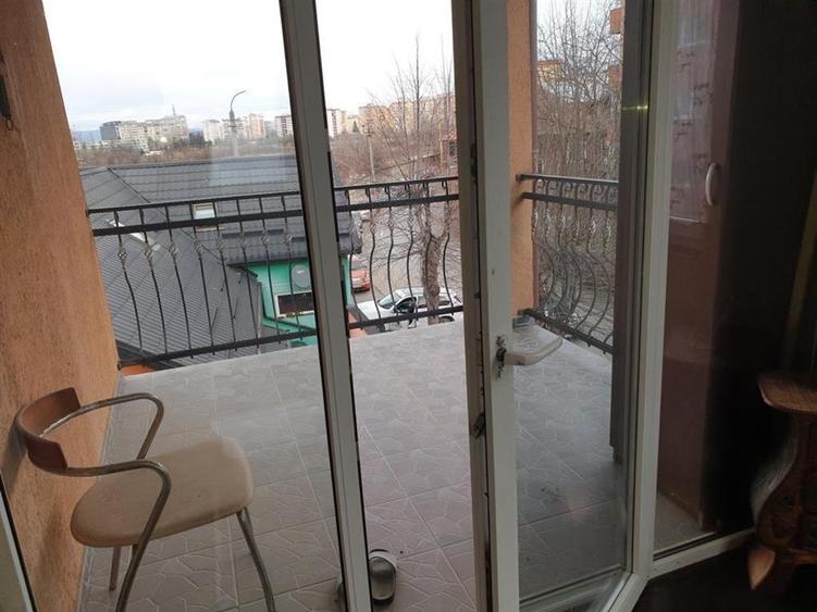 Vila 8 Camere si Curte  Spatiu Ideal pentru Familie Mare sau Investitie - 32