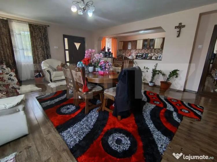 Casa de vanzare, cu 4 camere, 300 mp, zona exterior sud - 14